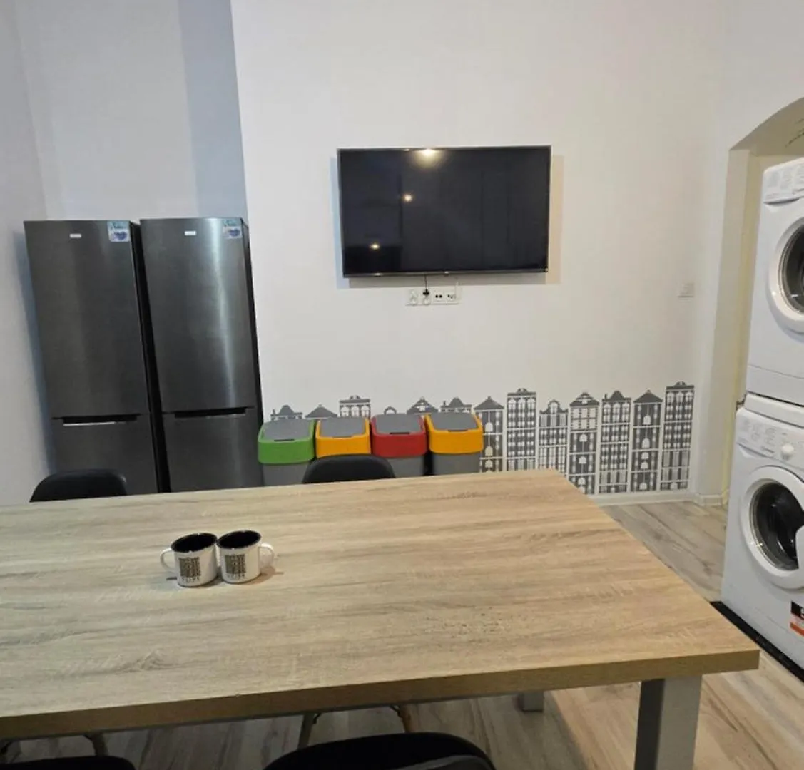 Guide Hostel Wroclaw 0*,